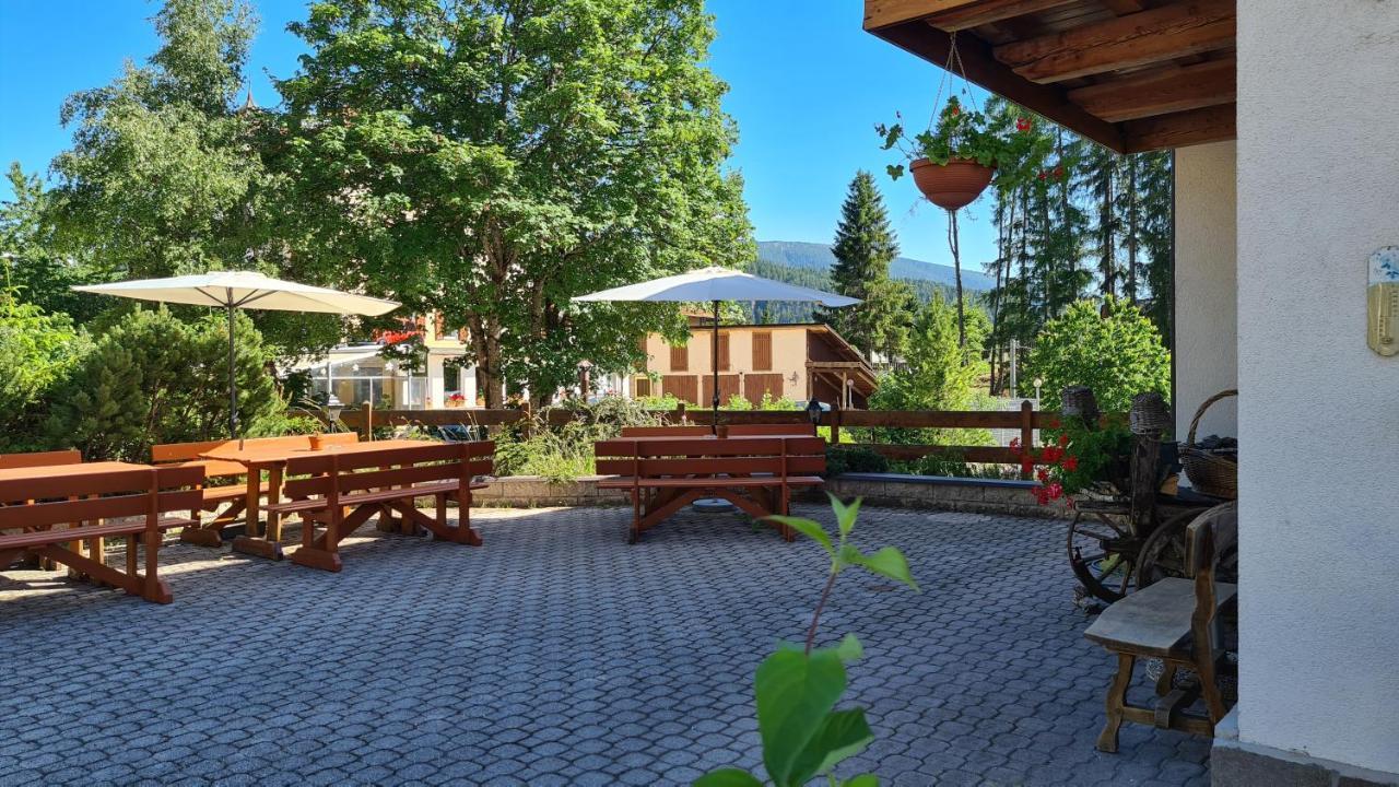 Garni Biancaneve Ruffre-Mendel Exterior foto