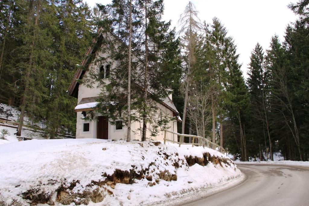 Garni Biancaneve Ruffre-Mendel Exterior foto